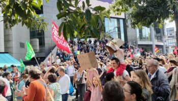 Mobilisation contre Emmanuel Macron à Paris : manifester c'est "tout ce qu’il nous reste"