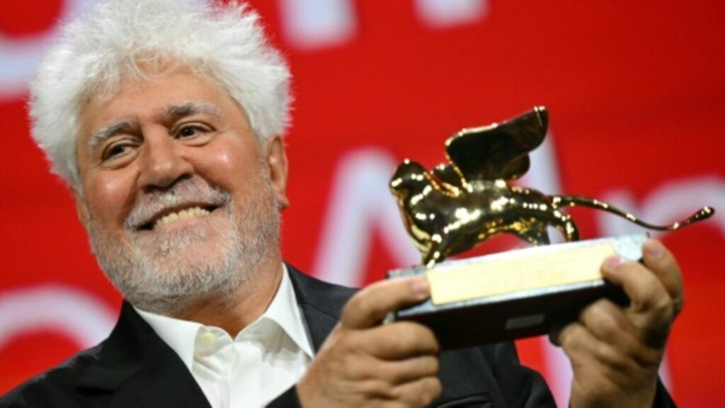 Kult-Regisseur Pedro Almodóvar mit dem Goldenen Löwen