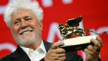 Kult-Regisseur Pedro Almodóvar mit dem Goldenen Löwen