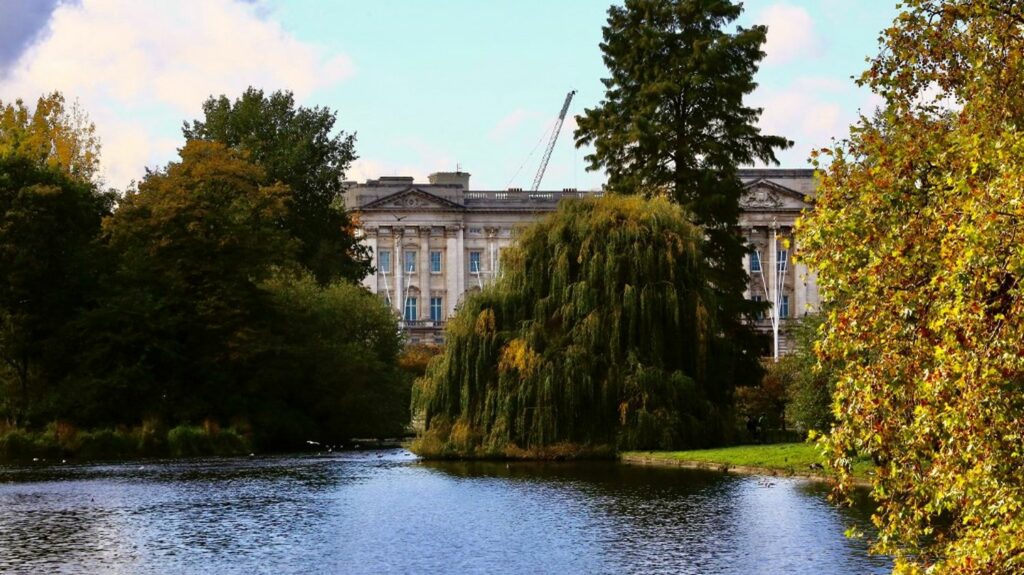 Un mémorial dédié à Elizabeth II sera érigé dans un parc près du palais de Buckingham