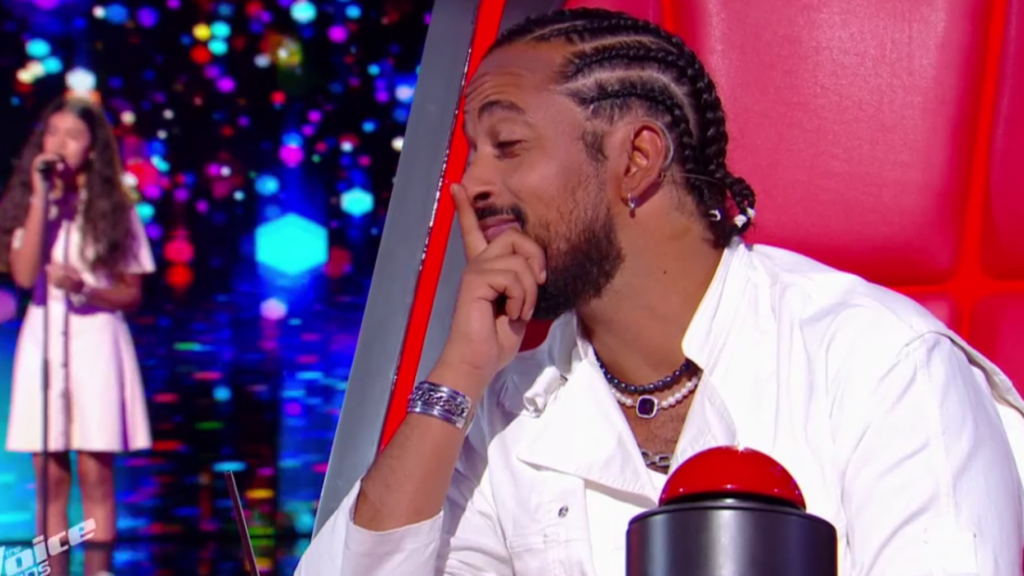 « The Voice Kids » : Slimane bouleversé après la prestation d’Inès qui a rendu hommage à son grand-père décédé