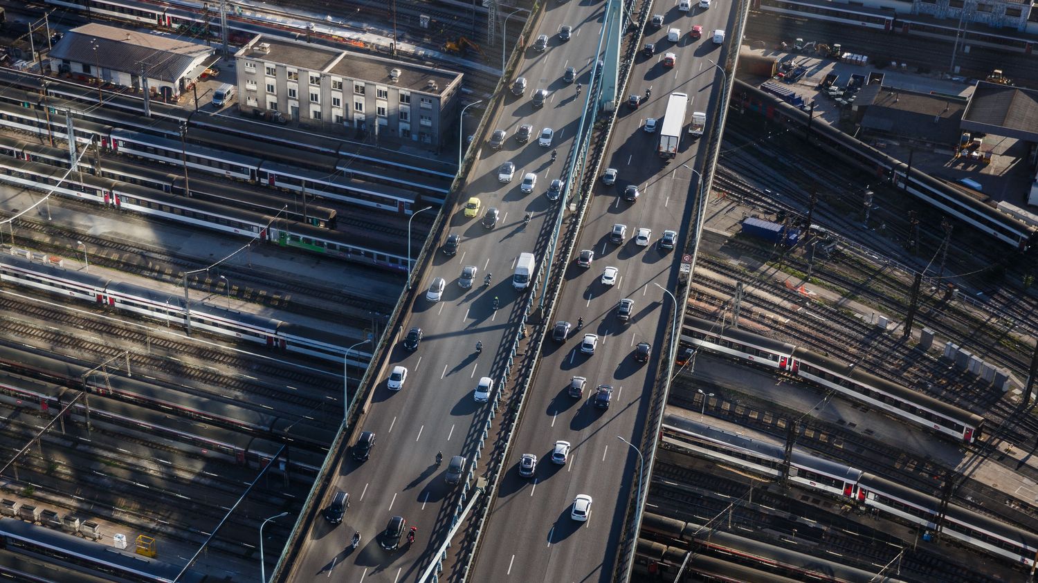 Périphérique parisien à 50 km/h : la région Île-de-France va demander à la maire de Paris de "renoncer à ce projet"