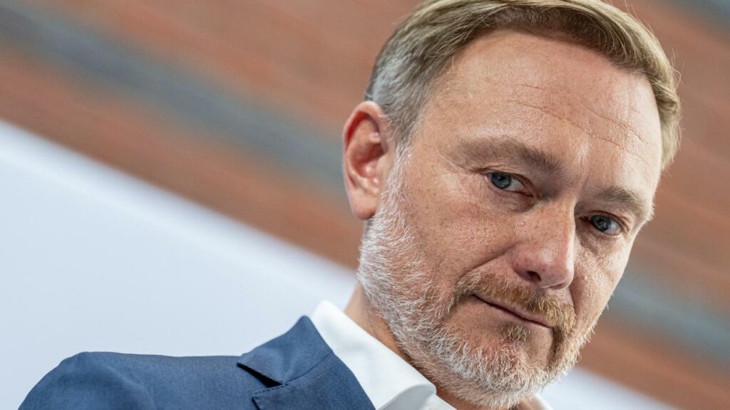 Bundeshaushalt 2025: SPD-Politiker Rohde warnt in Haushaltsdebatte vor "Selbstprofilierung"