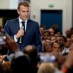 Emmanuel Macron de retour sur le terrain pour inaugurer une usine Sanofi dans le Rhône