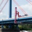 An der Norderelbbrücke der A1 sind Schäden festgestellt worden, die nun weiter untersucht werden müssen. (Archivbild) Foto: Dani