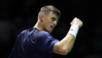 Billy Harris wins on debut as Great Britain beat Finland in Davis Cup opener