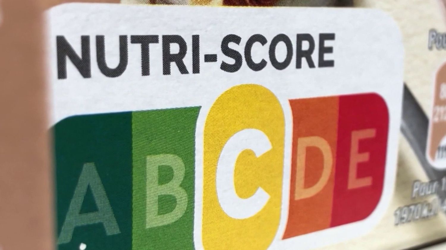 Nutri-Score : la nouvelle notation, vantée par une étude, fait grincer des dents certains industriels