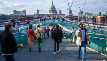 Pour se rendre au Royaume-Uni, les touristes devront payer 12 euros dès le printemps 2025