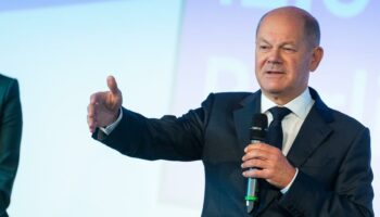 Scholz rät Medien zu weniger „Berliner Blase“ und „mehr Meinungsvielfalt“