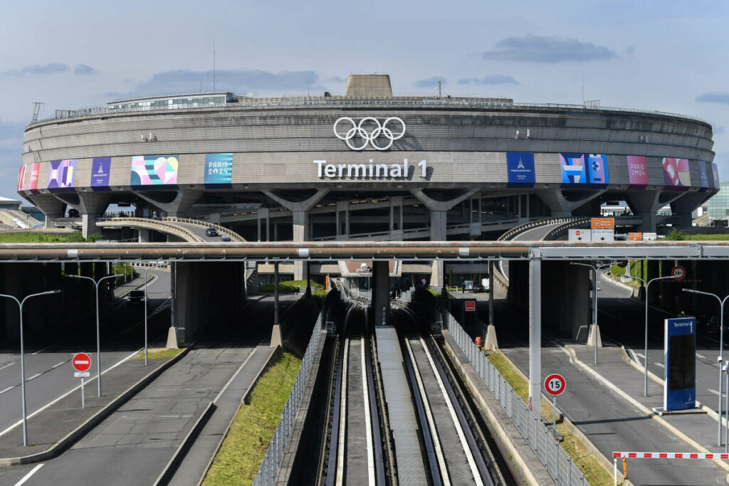 Nouvelle taxe sur les autoroutes et les aéroports : le Conseil constitutionnel valide