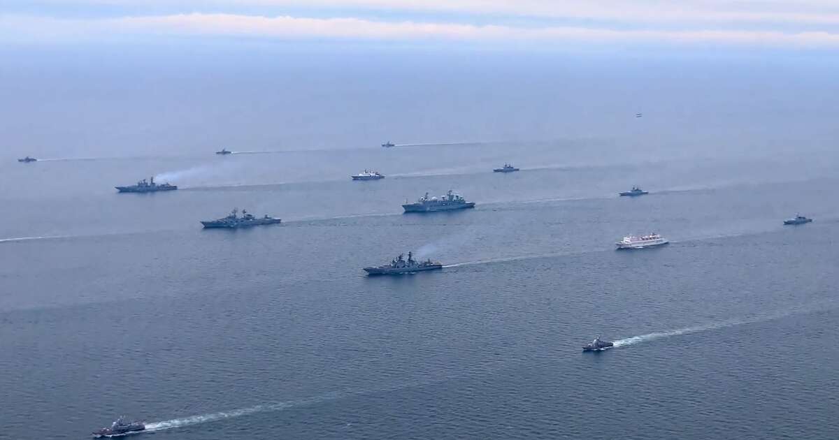 Plus de 400 navires russes et chinois en mer du Japon pour un exercice militaire géant