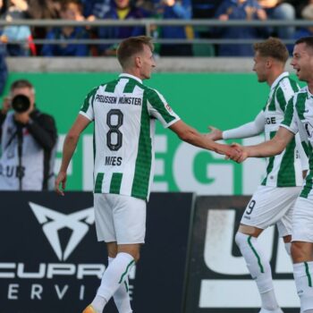 In der Nachspielzeit verhindert Münster die Niederlage gegen Paderborn