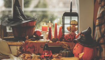 10 pieces to decorate your living space for Halloween