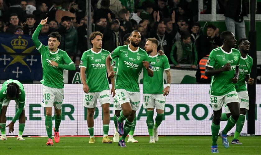 Ligue 1 : Saint-Etienne décroche, au courage, sa première victoire de la saison contre Lille