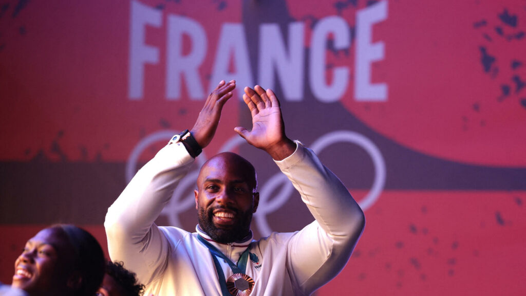 Parade des JO 2024 : Légion d’honneur, ordre du Mérite… Que vont recevoir les athlètes médaillés ?