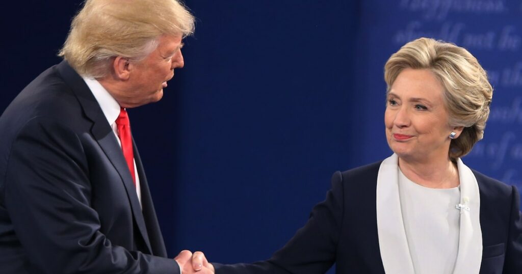 Donald Trump et Hillary Clinton à leur arrivée au débat TV le 9 octobre 2016 à Saint-Louis dans le Missouri