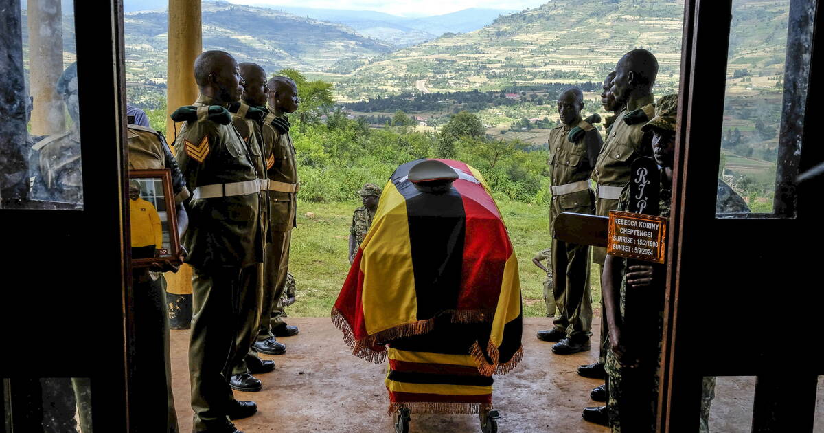 Ouganda : des funérailles poignantes pour l’athlète Rebecca Cheptegei, brûlée à mort par son compagnon