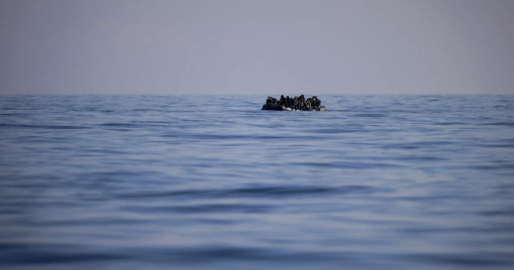 Au moins huit migrants meurent dans un naufrage en tentant de traverser la Manche