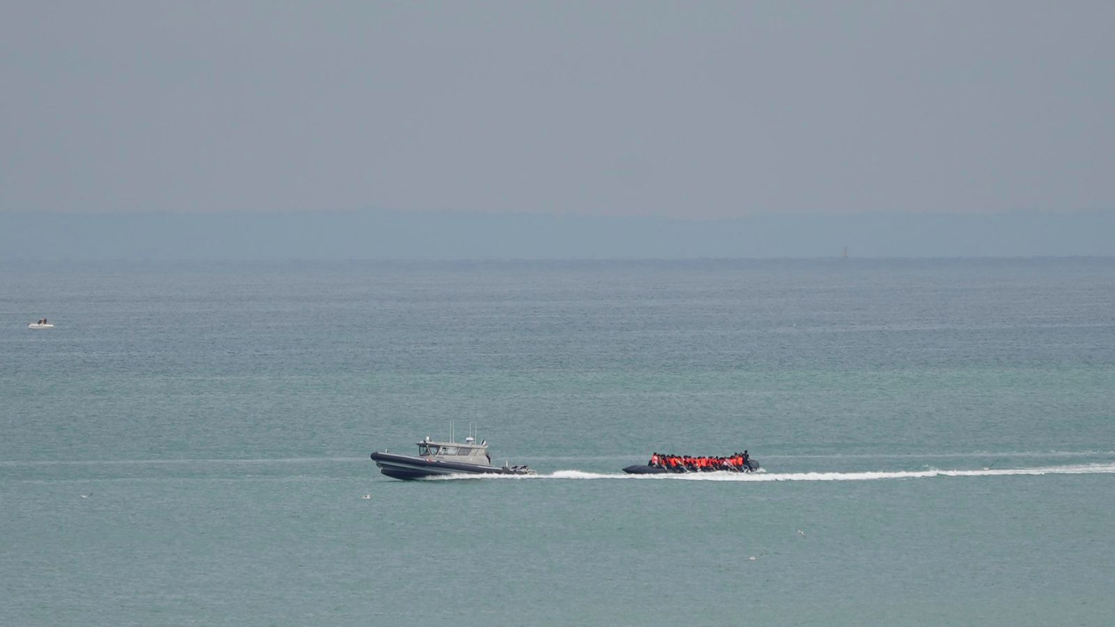 Eight migrants die while trying to cross English Channel