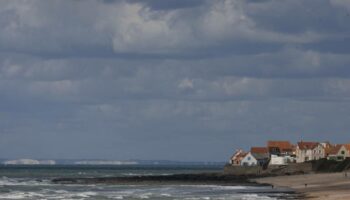 Huit personnes meurent en tentant de traverser la Manche