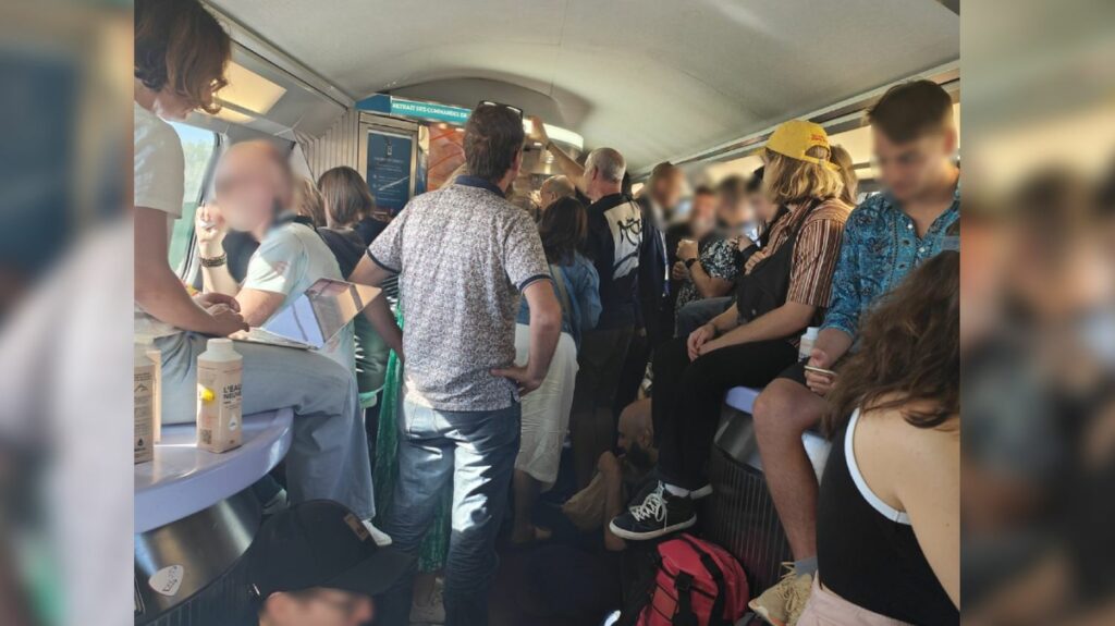 Plus de 24 heures de galère pour les passagers d'un TGV entre l'Espagne et la France