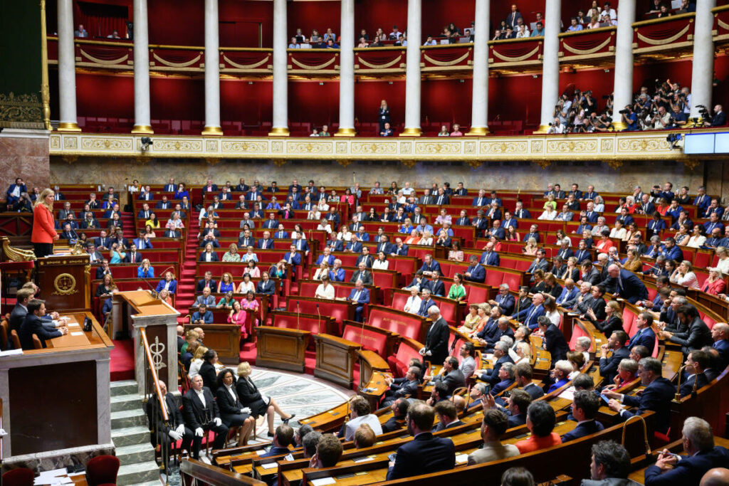 La Constitution est imparfaite mais robuste, ne vous hâtez pas d’en changer !