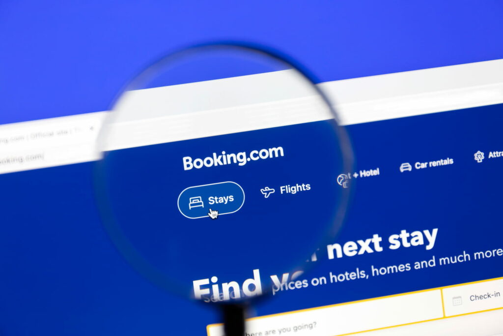 Vous avez reçu un message de Booking.com ? Ne cliquez pas, il s'agit probablement d'une arnaque