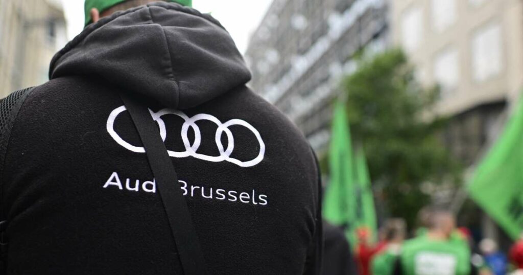 À Bruxelles, les syndicats manifestent pour soutenir les travailleurs d’Audi