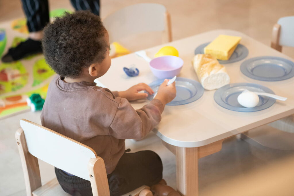 Des enfants maltraités en crèche : l'enquête qui doit alerter les parents