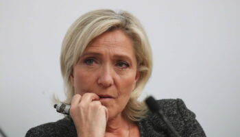 Affaire des assistants du RN : emplois fictifs et faux documents... Le procès qui va secouer Marine Le Pen