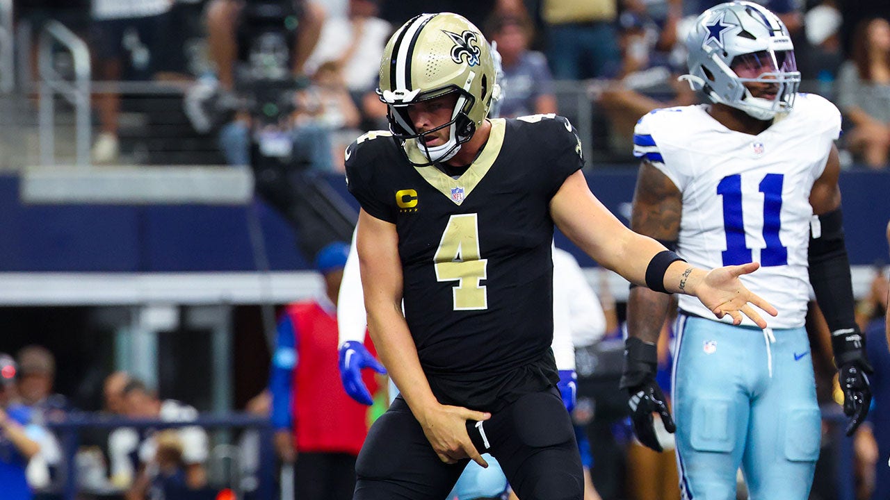 Saints' Derek Carr explains viral Michael Jackson dances moves after TD vs Cowboys