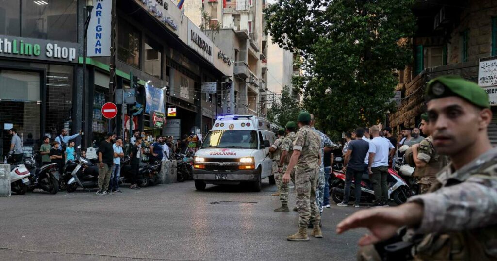 Au moins neuf morts et des milliers de blessés dans l’explosion de bipeurs du Hezbollah