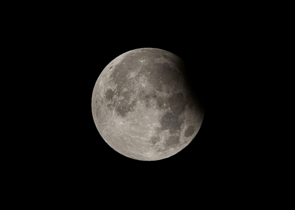 La Terre aura une deuxième Lune plus petite dans quelques jours