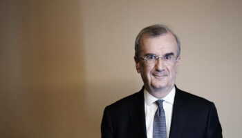 «La France n’a plus les moyens» : le gouverneur de la Banque de France appelle à revenir sur les baisses d’impôts des plus favorisés