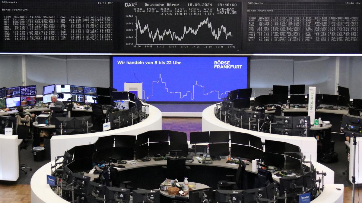 Dax überspringt erstmals Rekordmarke von 19.000 Punkten