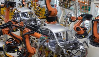 La producción de automóviles en España se redujo un 1,5% hasta agosto