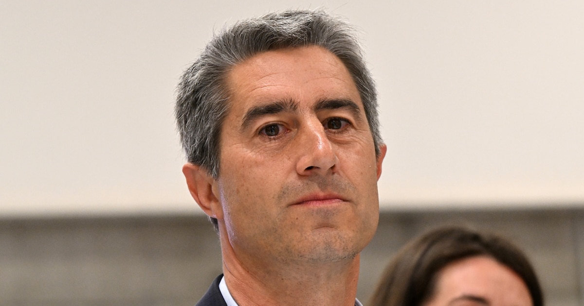 François Ruffin pendant l'annonce des résultats du second tour des législatives, le 7 juillet 2024 à Flixecourt, dans la Somme