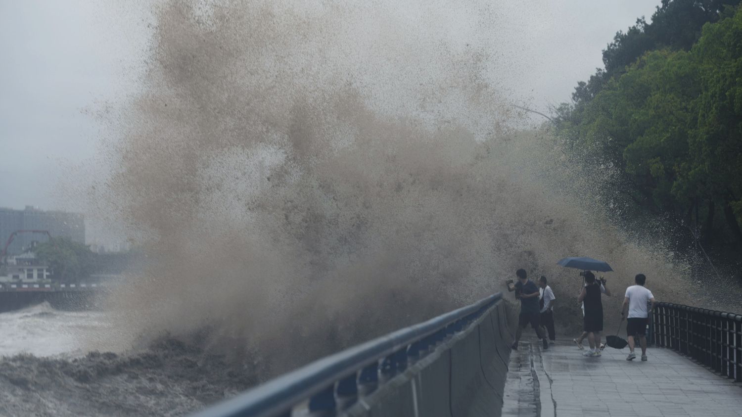 Chine : Shanghai frappée par son deuxième typhon en moins d'une semaine