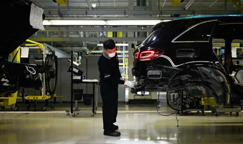 Autoindustrie: Mercedes ruft in China 500.000 Fahrzeuge zurück