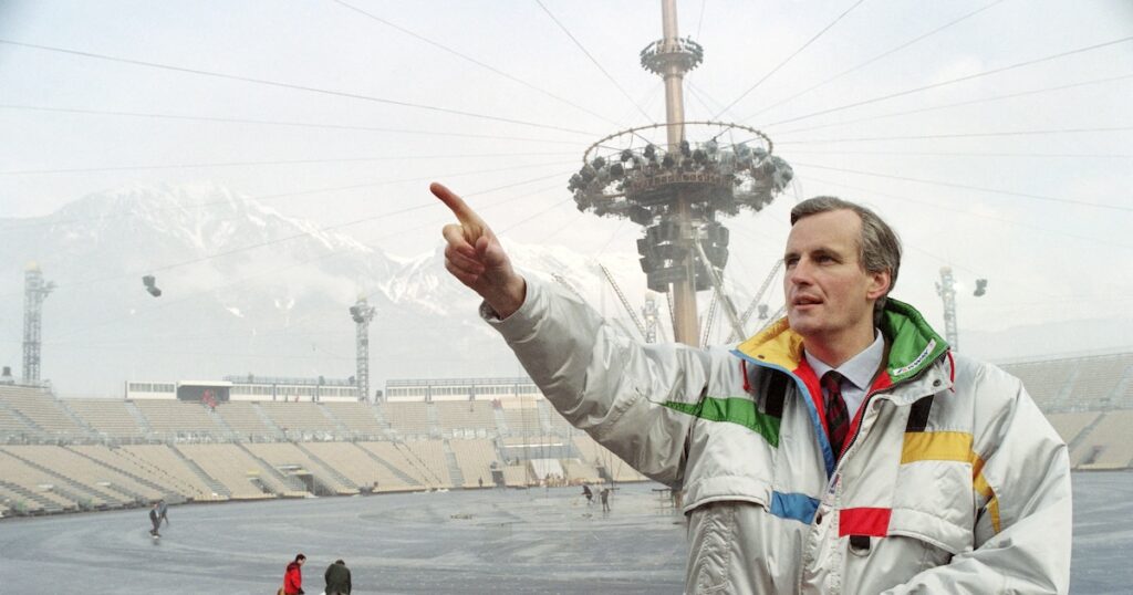 Le nouveau Premier ministre Michel Barnier, alors co-président du Comité d'organisation des JO d'Albertville, le 5 février 1992.