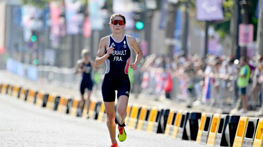 Triathlon : Léonie Périault et Yanis Seguin vice-champions d'Europe à Vichy