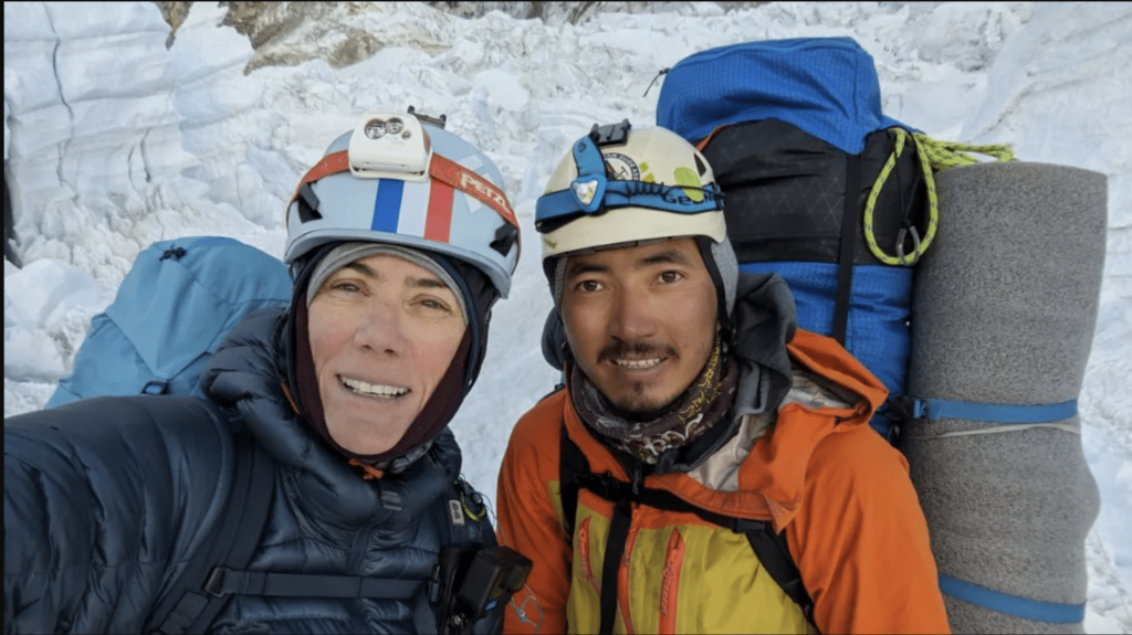 Documentaire d'Inoxtag : "Ça résonne sur les jeunes, ça leur donne de l'ambition”, estime Delphine Chaigneau, qui a gravi l'Everest en mai