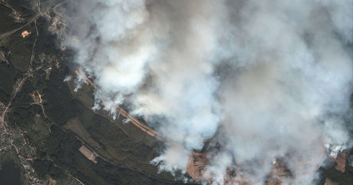 “Jusqu’à 30 000 tonnes de munitions” : frappes en série de l’Ukraine sur les arsenaux russes