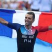 VIDEO. Paratriathlon : après le titre olympique, les Français Alexis Hanquinquant et Jules Ribstein sur le toit de l'Europe