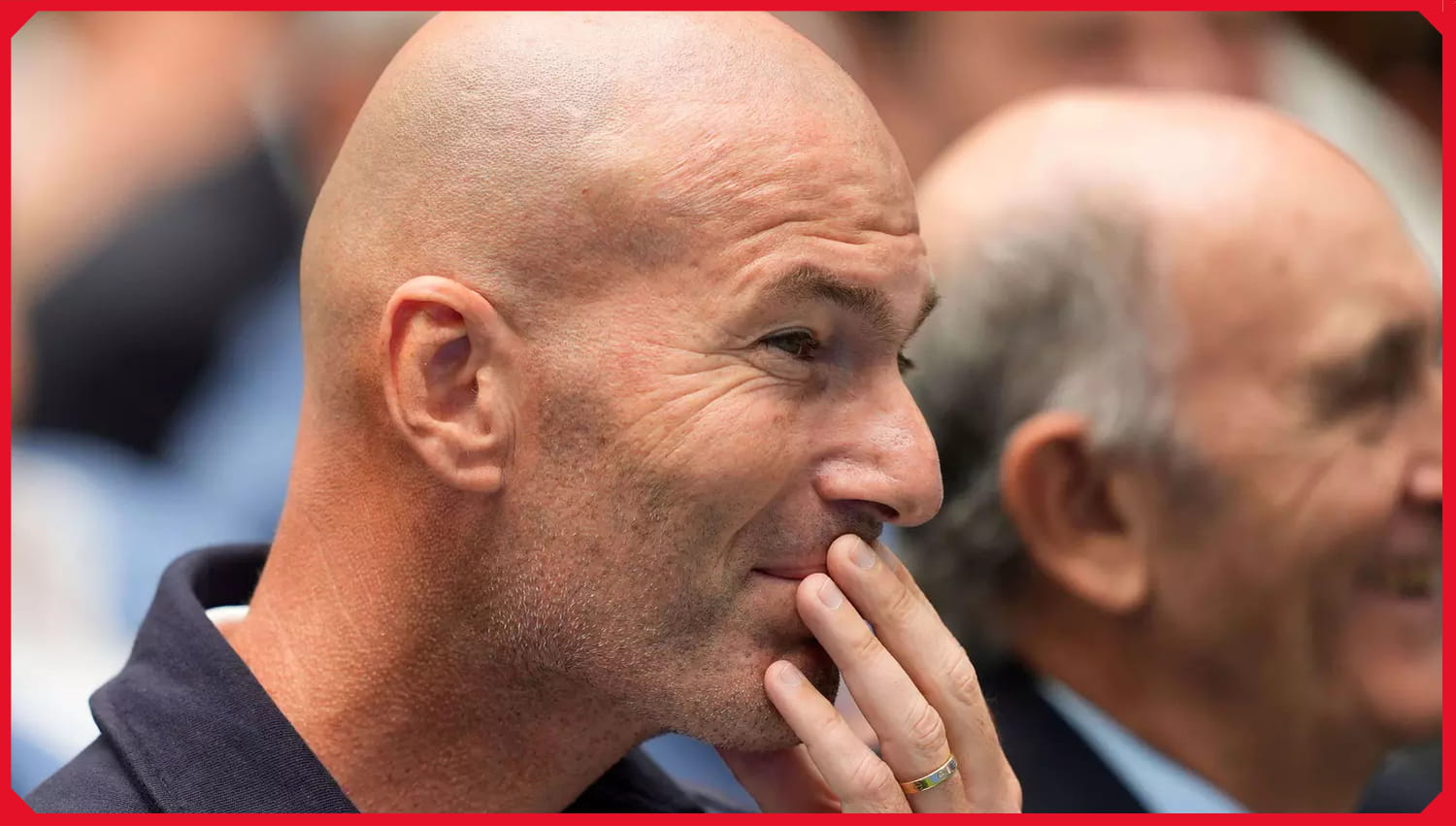 "Je n'écoutais que lui. Tout le temps" : ce chanteur français improbable dont Zinedine Zidane est un fan inconditionnel