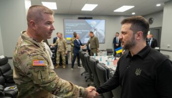 Guerre en Ukraine : Volodymyr Zelensky en visite aux Etats-Unis pour y présenter son "plan de la victoire"