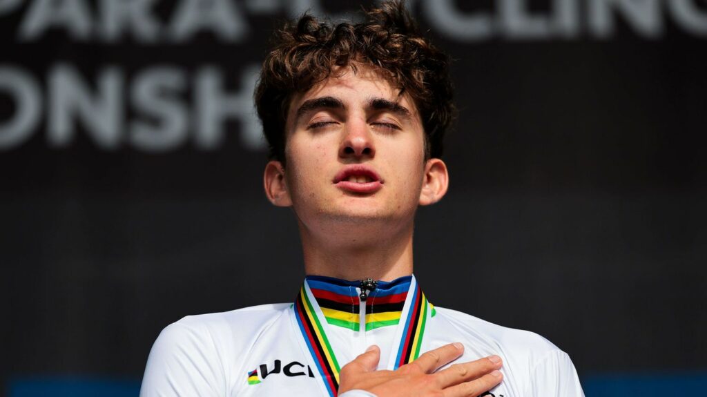 Mondiaux de cyclisme : Paul Seixas devient le premier coureur français sacré champion du monde juniors du contre-la-montre