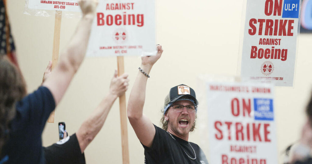 Grève chez Boeing : les syndicats refusent une proposition de hausse des salaires de 30 %, «encore loin du compte»