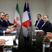 Emmanuel Macron exhorte le président iranien à libérer "sans délai" trois Français retenus dans des prisons