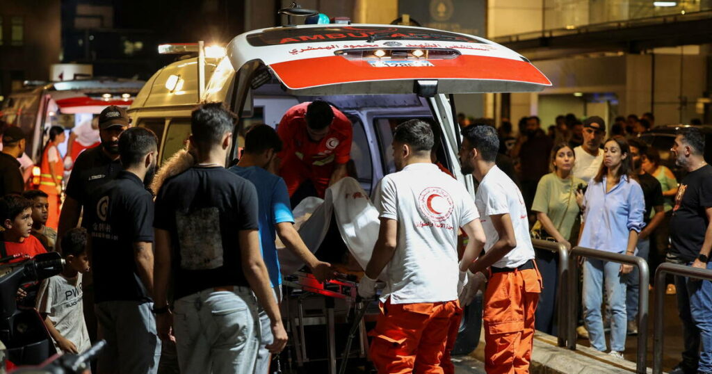 EN DIRECT - Conflit au Proche-Orient : environ 1500 membres du Hezbollah touchés dans les explosions de bipeurs